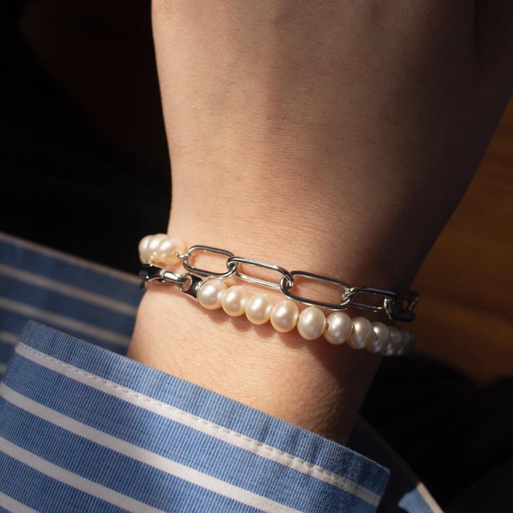 Mejuri Dual Pearl Wrap Bracelet